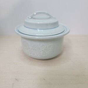 Versatone II‎ by Noritake Frost Flower Covered Dish Lidded Serving Bowl Japan
